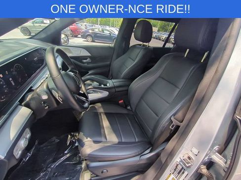 Used 2025 Mercedes-Benz GLS 450 4MATIC image 16