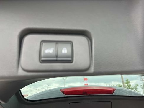 Used 2023 Nissan Rogue SL w/ SL Premium Package FWD image 13