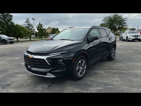 Used 2024 Chevrolet Blazer LT w/ Convenience Package image 4