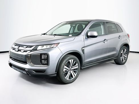 Used 2021 Mitsubishi Outlander Sport ES FWD image 3