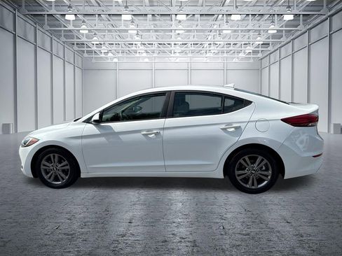 Used 2018 Hyundai Elantra SEL FWD image 4