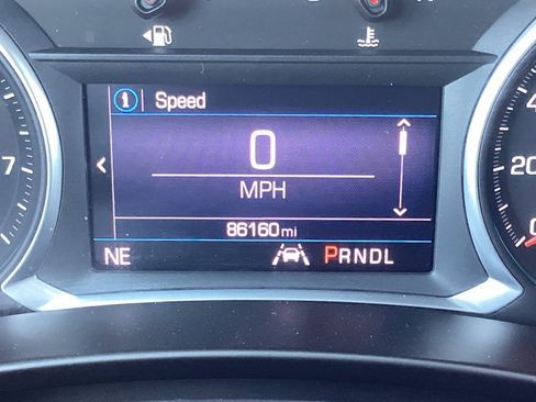 Used 2022 Chevrolet Equinox LT FWD image 3