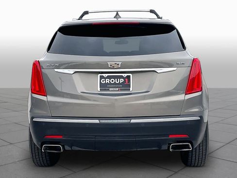 Used 2018 Cadillac XT5 Luxury FWD image 5