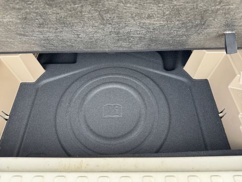 Used 2022 GMC Terrain Denali image 18