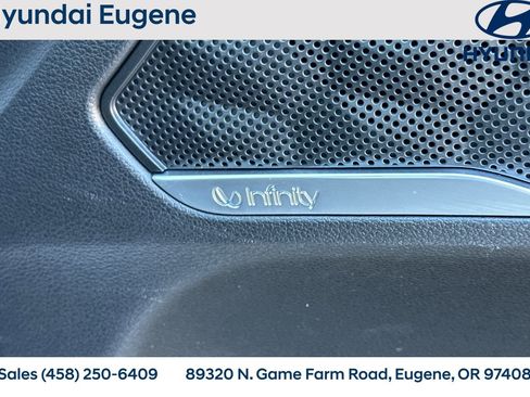 Used 2020 Hyundai Santa Fe SEL w/ Convenience + Premium Package image 26