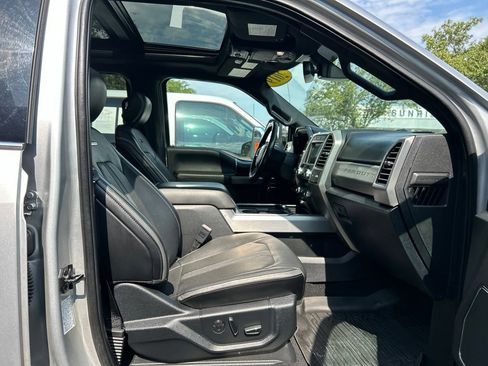 Used 2019 Ford F450 Platinum w/ Platinum Ultimate Package AWD/4WD image 40