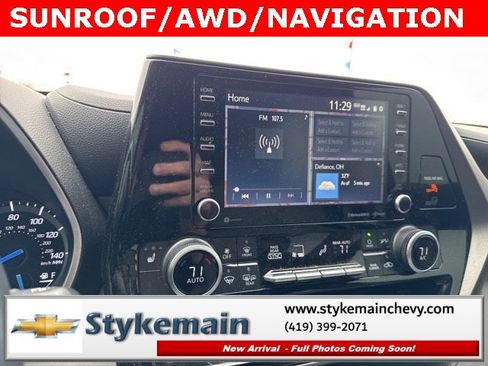 Used 2021 Toyota Highlander XLE image 16