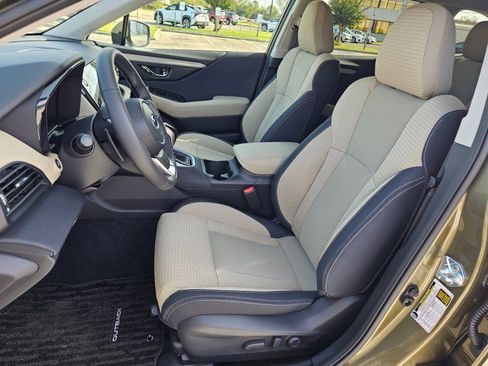 Certified 2025 Subaru Outback Premium w/ Popular Package #1A image 7