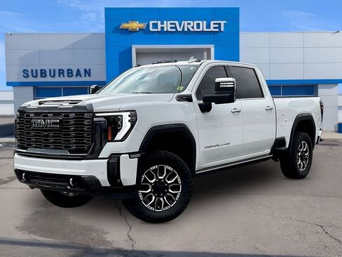 Used 2024 GMC Sierra 2500 Denali Ultimate AWD/4WD image 1
