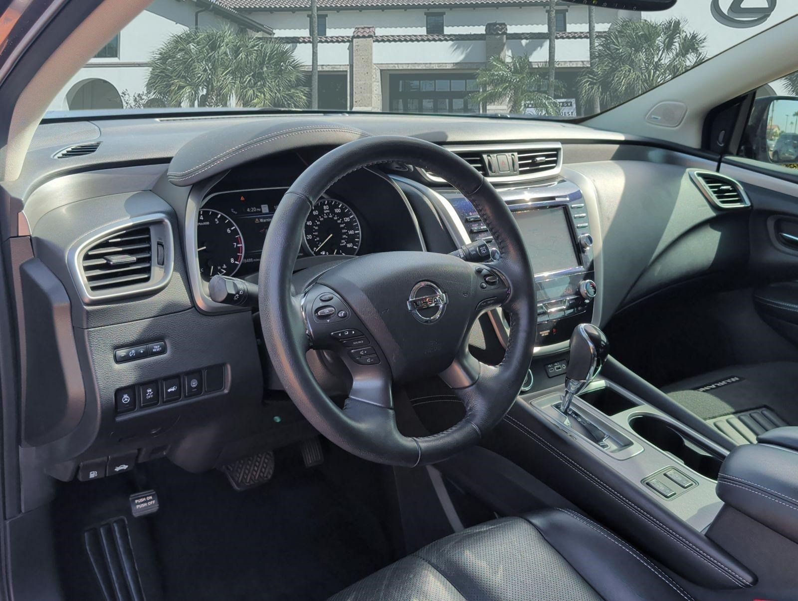 Used 2021 Nissan Murano SL w/ SL Moonroof Package FWD image 12