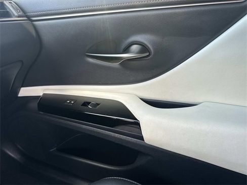 Used 2023 Lexus ES 350 F Sport image 19