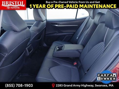 Used 2018 Toyota Camry SE w/ Moonroof Package image 17