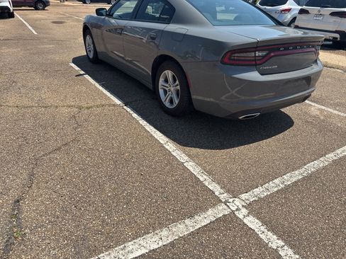Used 2023 Dodge Charger SXT RWD image 7