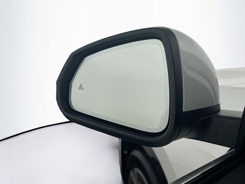 Used 2025 BMW X1 xDrive28i image 16