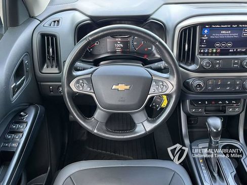 Used 2022 Chevrolet Colorado Z71 w/ Z71 Midnight Edition AWD/4WD image 20