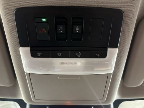Certified 2024 Nissan Rogue Platinum AWD/4WD image 24