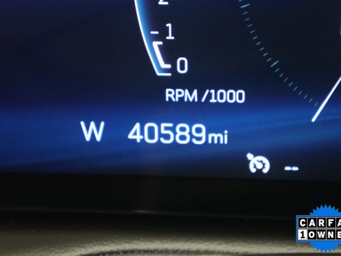 Used 2024 Cadillac XT4 Premium Luxury image 19