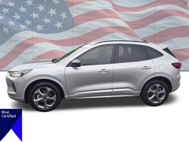 Used 2023 Ford Escape ST-Line w/ Tech Pack #1 AWD/4WD image 7