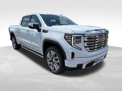 New 2026 GMC Sierra 1500 Denali w/ Denali Reserve Package AWD/4WD image 1