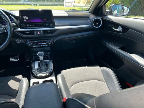 Used 2024 Kia Forte GT-Line w/ GT-Line Premium Package FWD image 11