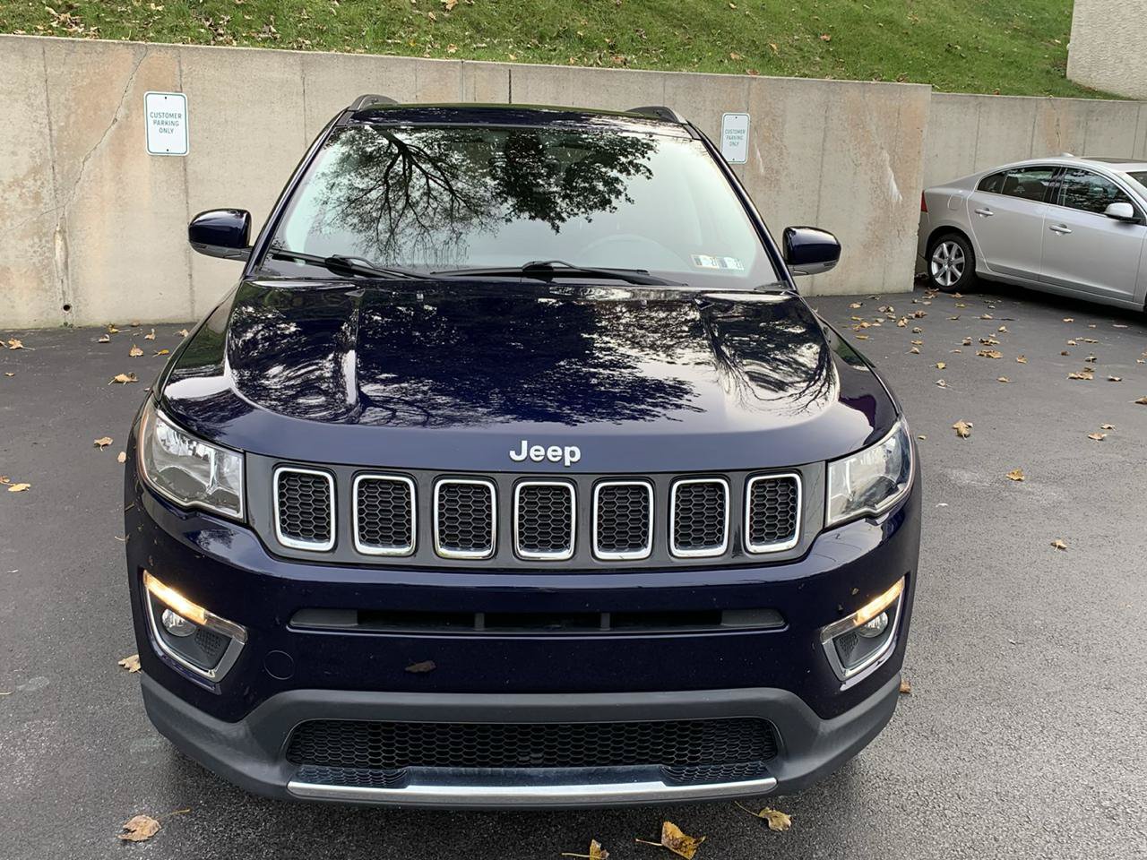 Used 2017 Jeep Compass Limited w/ Navigation Group AWD/4WD image 7