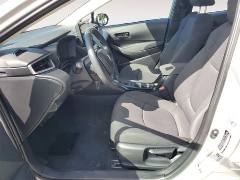 Used 2022 Toyota Corolla LE image 13