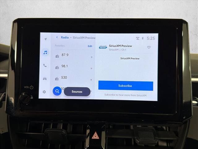 Used 2025 Toyota Corolla SE FWD image 28