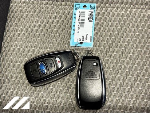 Used 2023 Subaru Forester Premium AWD/4WD image 33