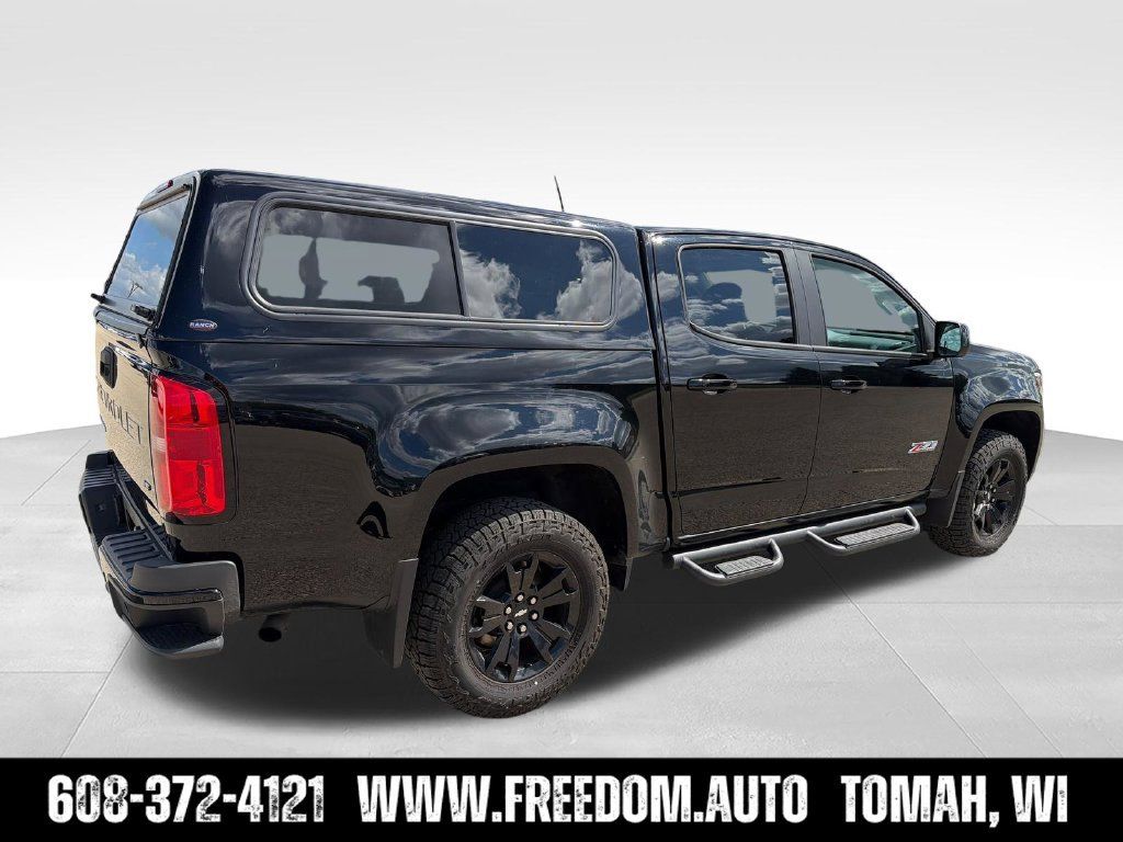 Used 2021 Chevrolet Colorado Z71 w/ Z71 Midnight Edition AWD/4WD image 8