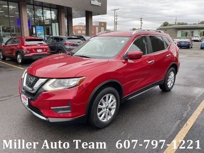 Used 2017 Nissan Rogue SV