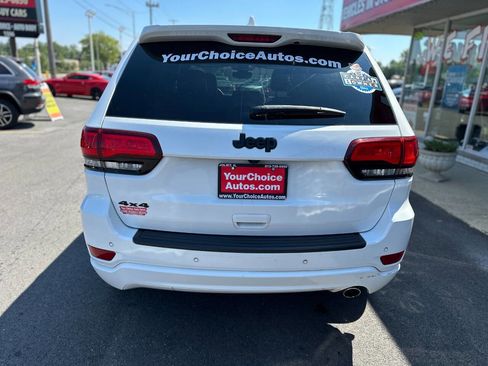 Used 2019 Jeep Grand Cherokee Altitude image 4