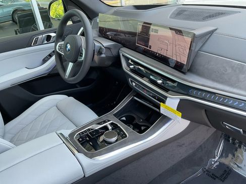 Certified 2026 BMW X5 xDrive40i w/ M Sport Package image 32