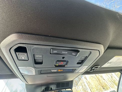 New 2026 Toyota Tacoma TRD Off-Road AWD/4WD image 31