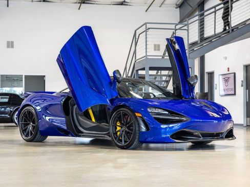 Used 2021 McLaren 720S Performance RWD image 8