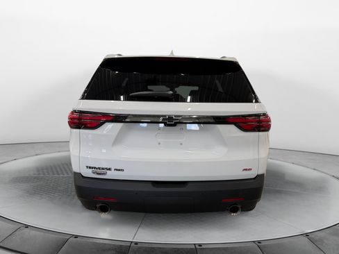 Used 2023 Chevrolet Traverse RS w/ LPO, Floor Liner Package AWD/4WD image 6