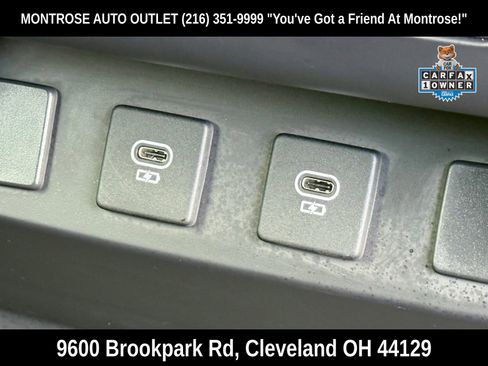 Used 2025 Land Rover Defender 110 S image 17