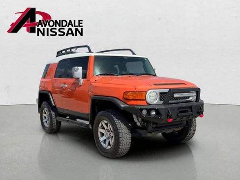 Used 2014 Toyota FJ Cruiser 4WD w/ Convenience Package image 8