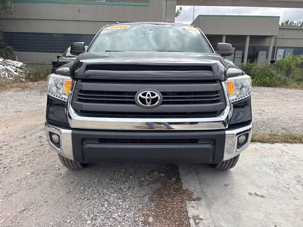 Used 2014 Toyota Tundra SR5 w/ SR5 Upgrade Package RWD image 8