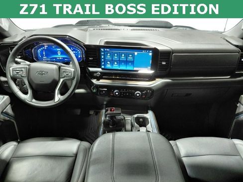 Certified 2024 Chevrolet Silverado 1500 LT Trail Boss w/ Convenience Package II image 2