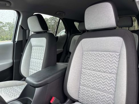 Used 2024 Chevrolet Equinox LT image 20