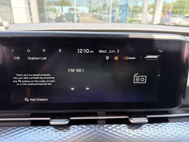 Used 2024 Kia Carnival SX Prestige FWD image 18