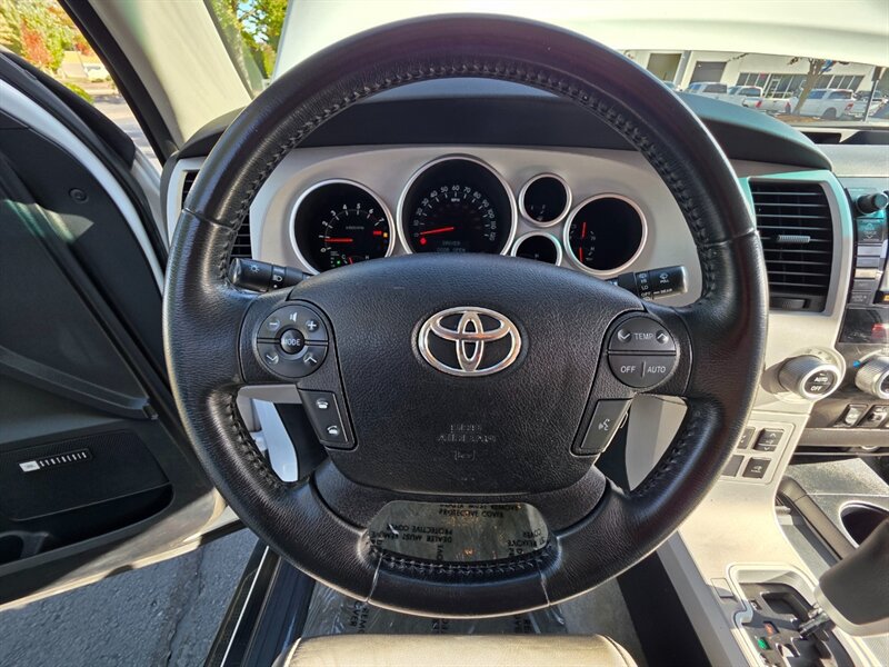 Used 2008 Toyota Sequoia Limited AWD/4WD image 38