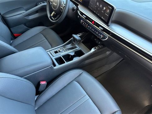 New 2025 Kia Sorento S image 19
