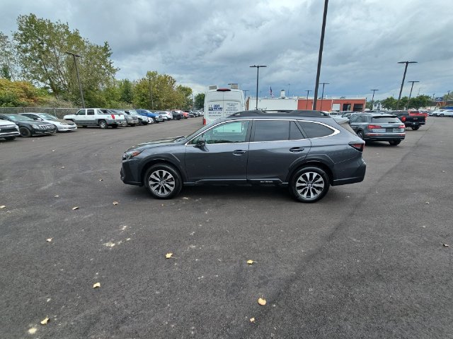 Used 2024 Subaru Outback Limited AWD/4WD image 17