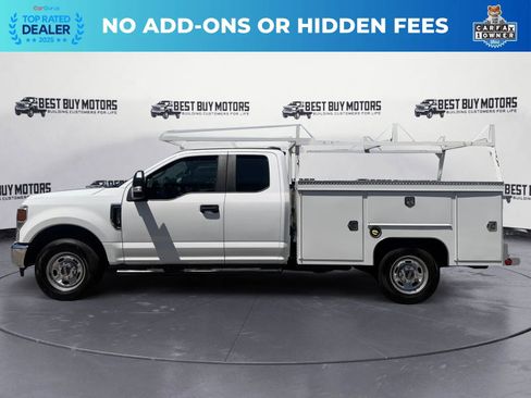 Used 2022 Ford F250 XL w/ Power Equipment Group RWD image 5