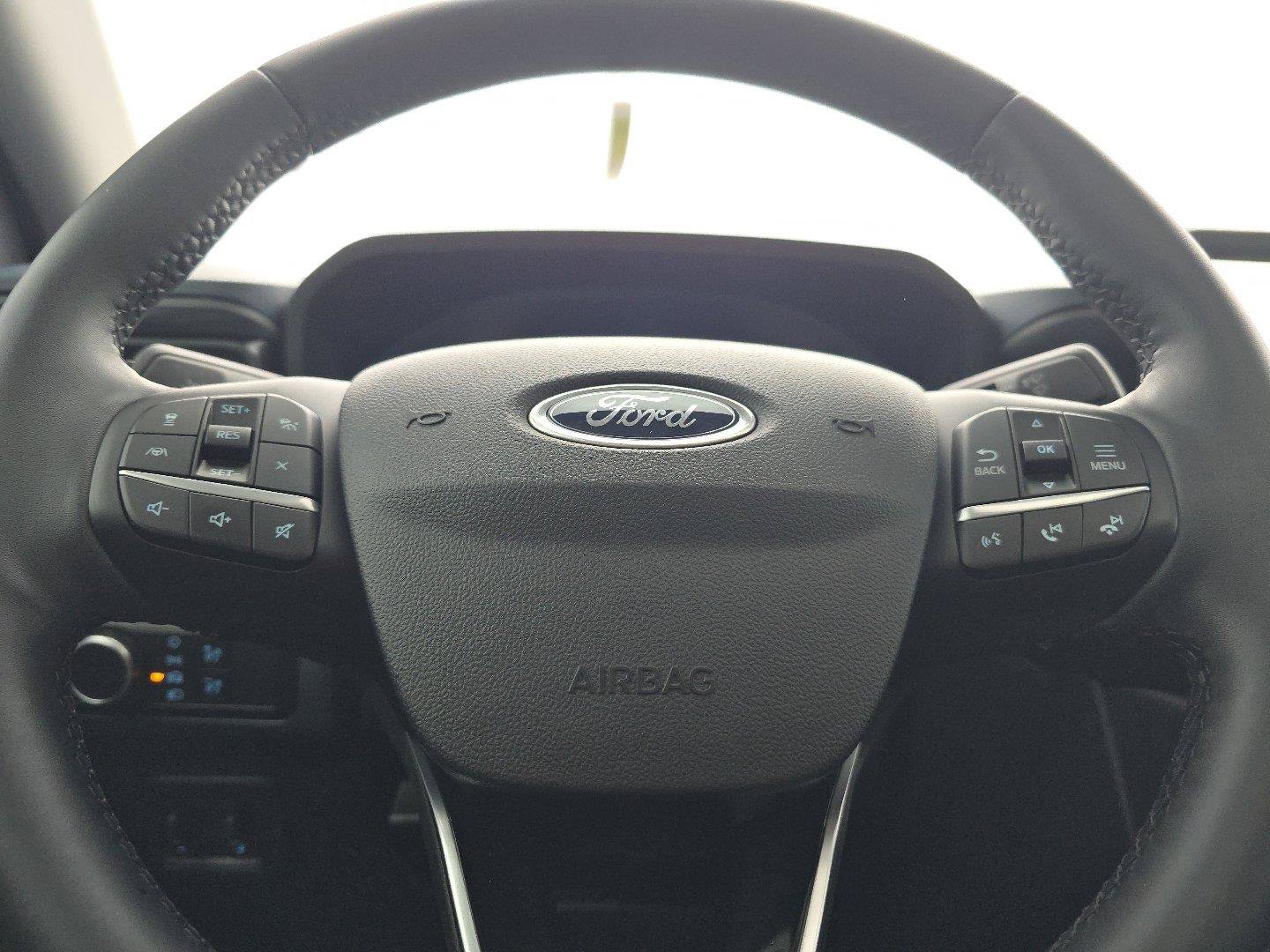 Used 2024 Ford Maverick Lariat w/ Black Appearance Package AWD/4WD image 26