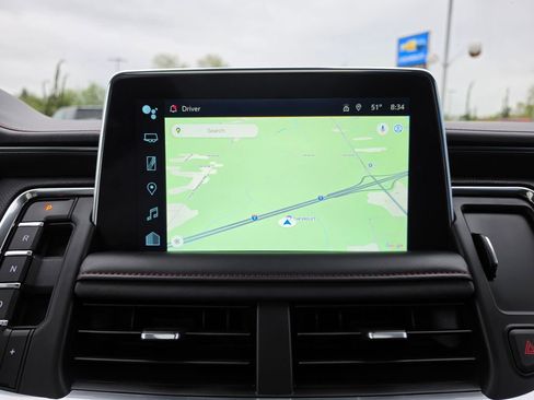 Used 2024 Chevrolet Suburban RST w/ Luxury Package AWD/4WD image 14