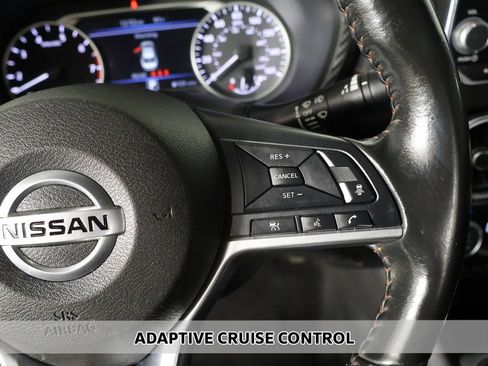 Used 2023 Nissan Sentra SR FWD image 3