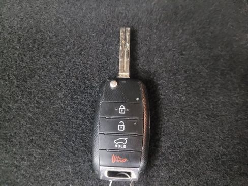 Used 2019 Kia Soul w/ Convenience Package FWD image 32