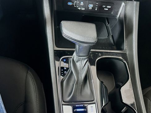 Used 2025 Hyundai Tucson SEL image 25